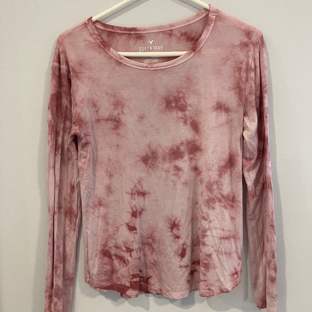 American Eagle Pink Long Sleeve